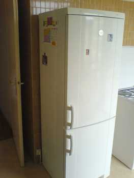 Photo: Sells Electric household appliance ARTHUR MARTIN - CLASSE A SILENCE PLUS