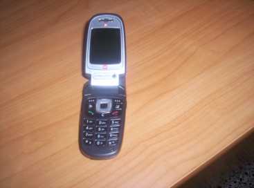 Photo: Sells Cell phone SAMSUNG - 2007