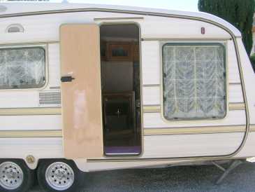 Photo: Sells Caravan and trailer VAL DE LOIRE - 2000