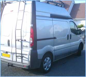 Photo: Sells Truck and utility RENAULT - TRAFIC L1H2