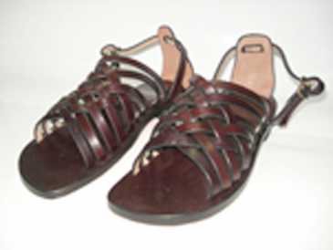 Photo: Sells Shoes Women - SANDALIAS ARTESANALES. - ARTESANAL.